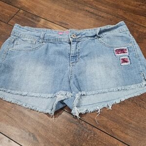 Glo Denim Juniors Short Shorts With Pink Sequins